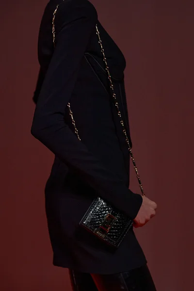 Look 19
